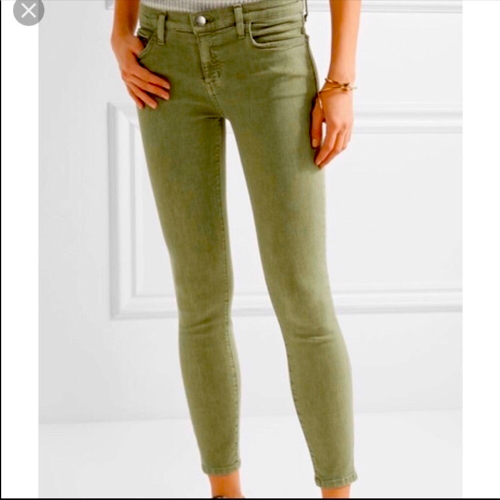Current Elliott The Stiletto jeans in Army Green size 27. NWT